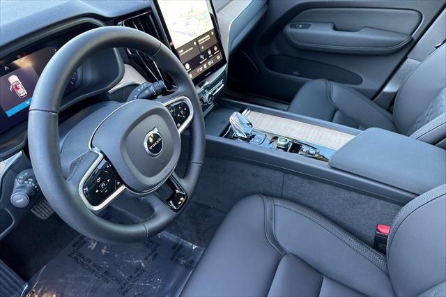2026 Volvo XC60 B5 Core