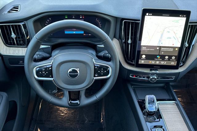 2026 Volvo XC60 B5 Core