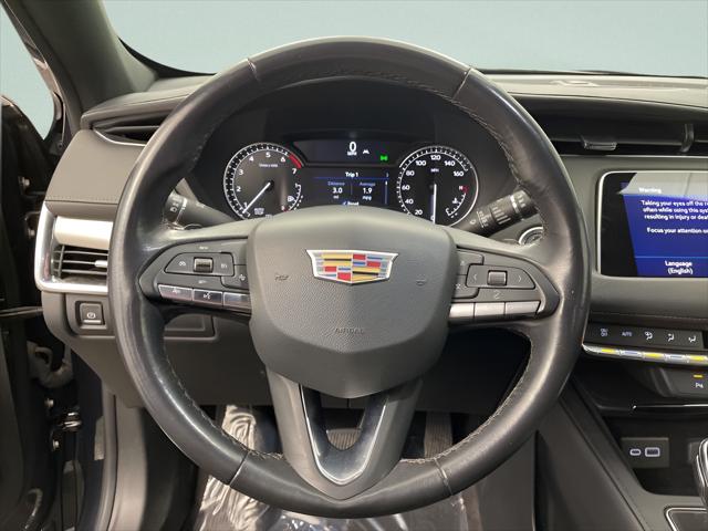 2023 Cadillac XT4 AWD Premium Luxury