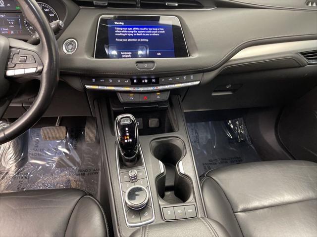 2023 Cadillac XT4 AWD Premium Luxury