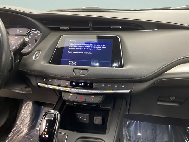 2023 Cadillac XT4 AWD Premium Luxury