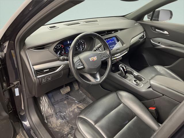 2023 Cadillac XT4 AWD Premium Luxury