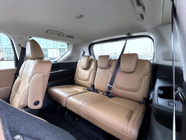 2026 INFINITI QX80 LUXE AWD