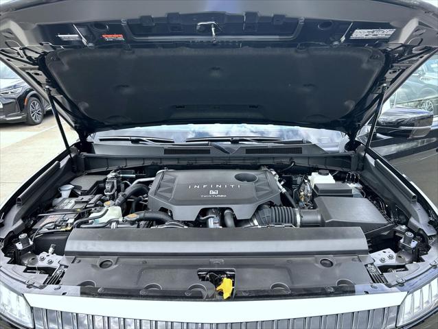 2026 INFINITI QX80 LUXE AWD