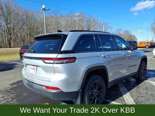 2026 Jeep Grand Cherokee Altitude 4x4