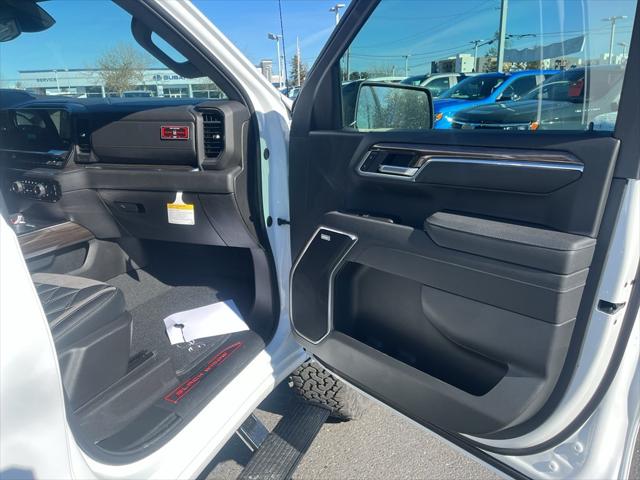 2026 Chevrolet Silverado 1500 4WD Crew Cab Short Bed RST