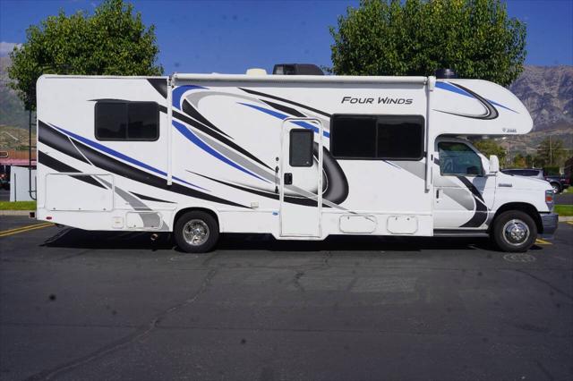 2021 Ford E-450 Cutaway 28Z