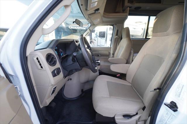 2021 Ford E-450 Cutaway 28Z