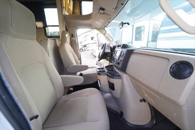 2021 Ford E-450 Cutaway 28Z