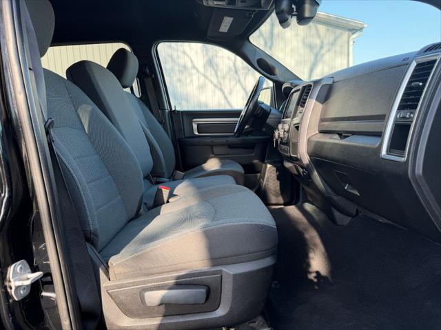 2022 Ram 1500 Classic Warlock Crew Cab 4x4 5'7" Box