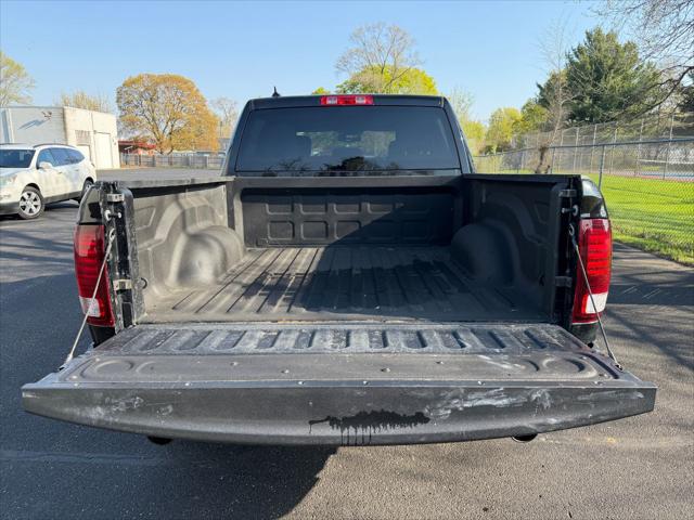 2022 Ram 1500 Classic Warlock Crew Cab 4x4 5'7" Box