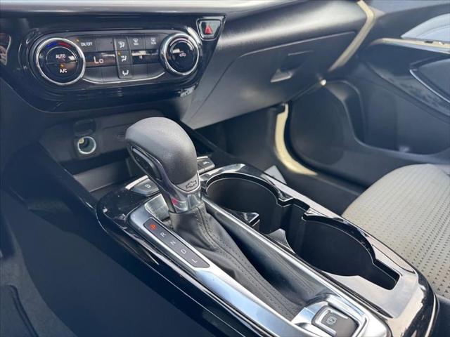 2025 Chevrolet Trax FWD LT