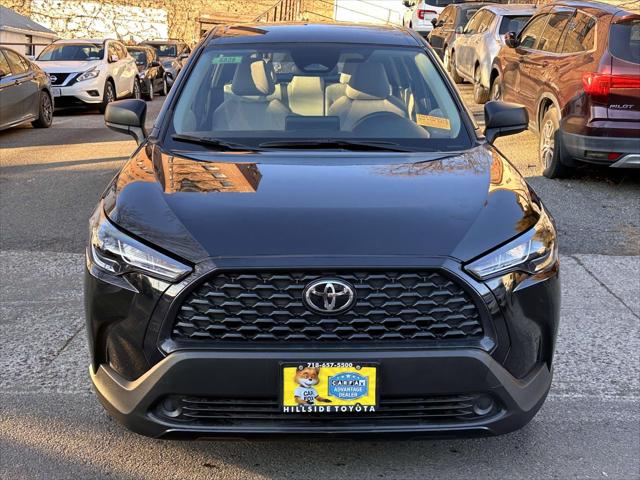 2024 Toyota Corolla Cross L [7]