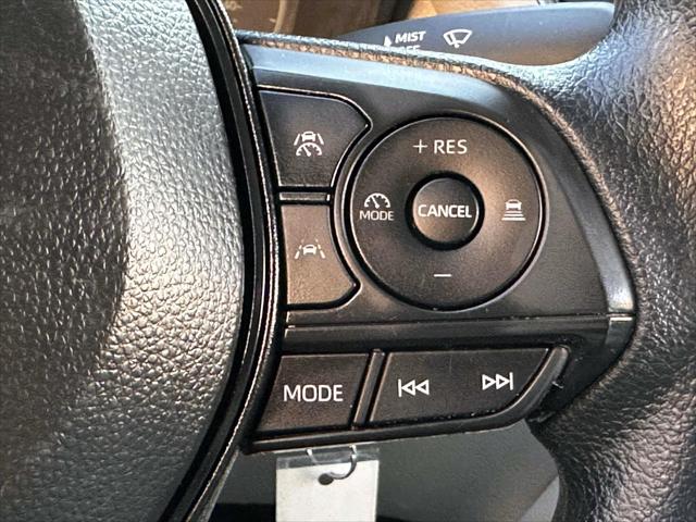 2024 Toyota Corolla Cross L [22]