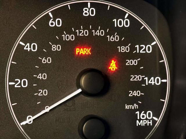 2024 Toyota Corolla Cross L [27]