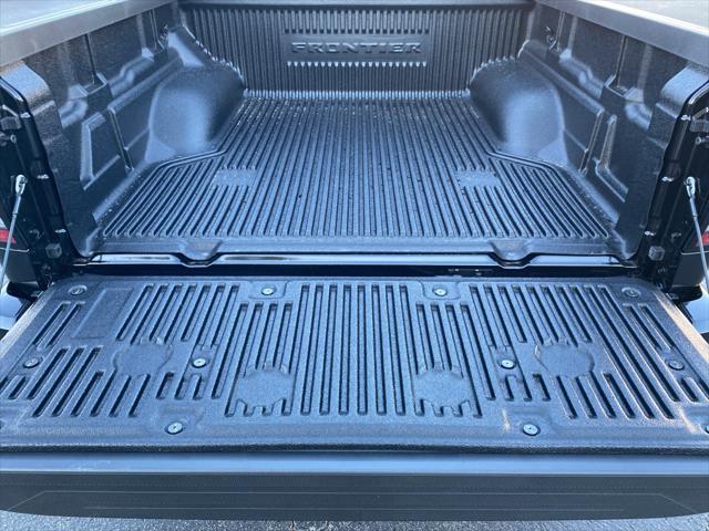 2026 Nissan Frontier Crew Cab PRO-4X 4x4