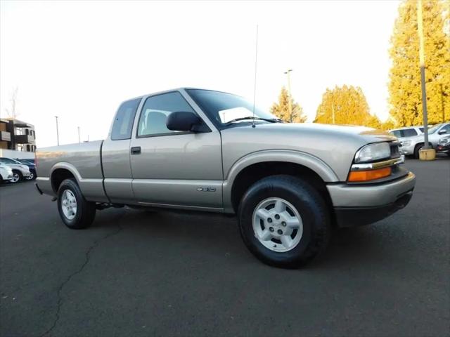 2002 Chevrolet S-10 LS for sale in Gresham, OR