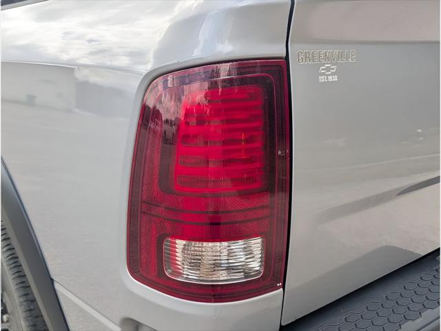 2024 Ram 1500 Classic Warlock Crew Cab 4x4 5'7" Box
