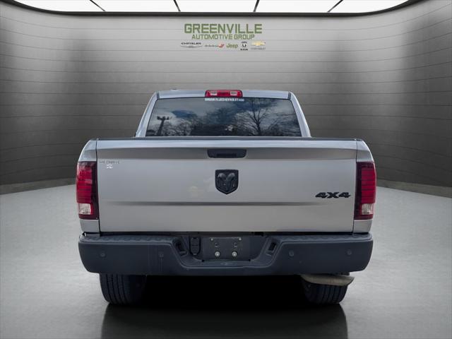 2024 Ram 1500 Classic Warlock Crew Cab 4x4 5'7" Box