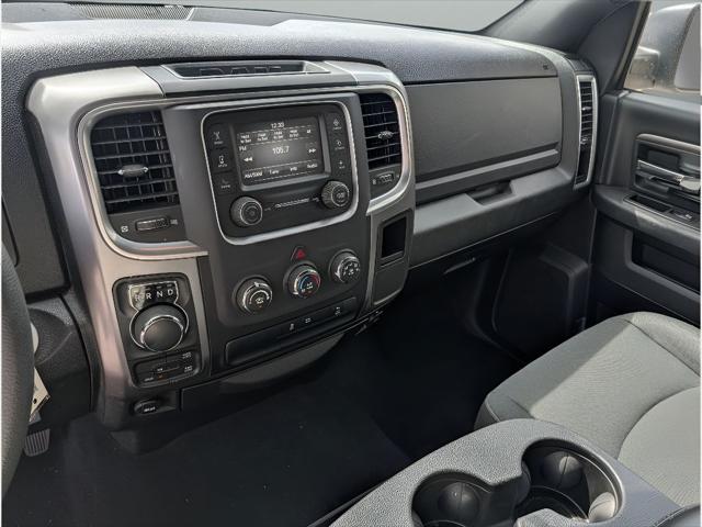 2024 Ram 1500 Classic Warlock Crew Cab 4x4 5'7" Box