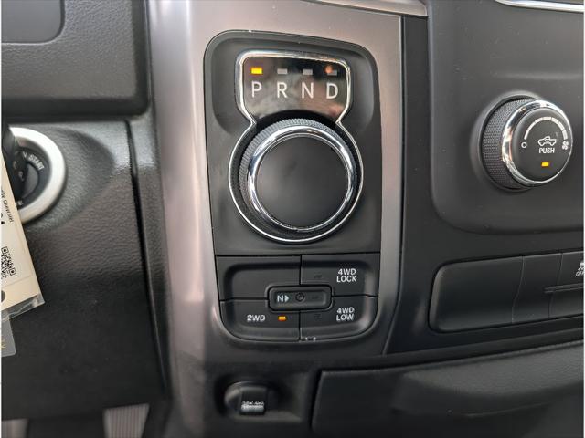 2024 Ram 1500 Classic Warlock Crew Cab 4x4 5'7" Box
