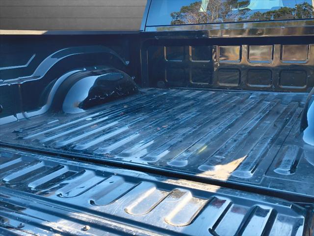 2024 Ram 1500 Classic Warlock Crew Cab 4x2 5'7" Box