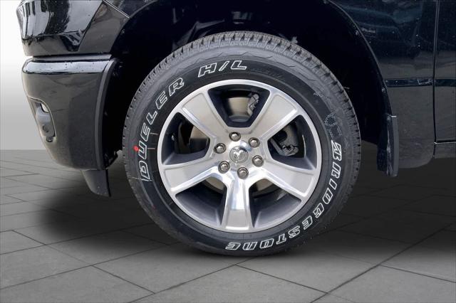 2026 Ram 1500 Express Crew Cab 4x2 5'7" Box