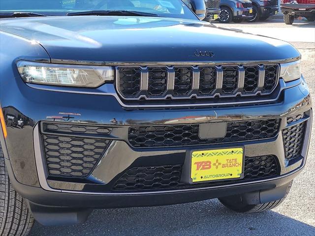 2026 Jeep Grand Cherokee Altitude 4x4