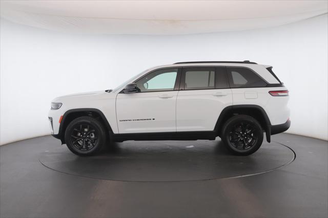 2026 Jeep Grand Cherokee Altitude 4x4