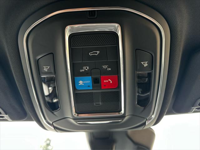 2026 Jeep Grand Cherokee Altitude 4x4