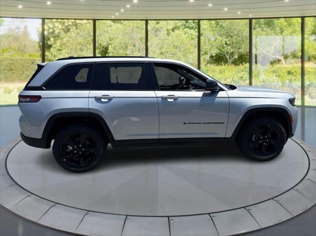 2026 Jeep Grand Cherokee GRAND CHEROKEE LIMITED 4X4 2026 Jeep Grand Cherokee GRAND CHEROKEE LIMITED 4X4