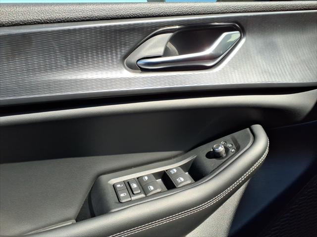 2026 Jeep Grand Cherokee Laredo 4x2