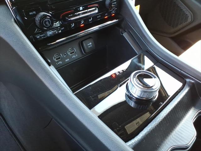 2026 Jeep Grand Cherokee Laredo 4x2