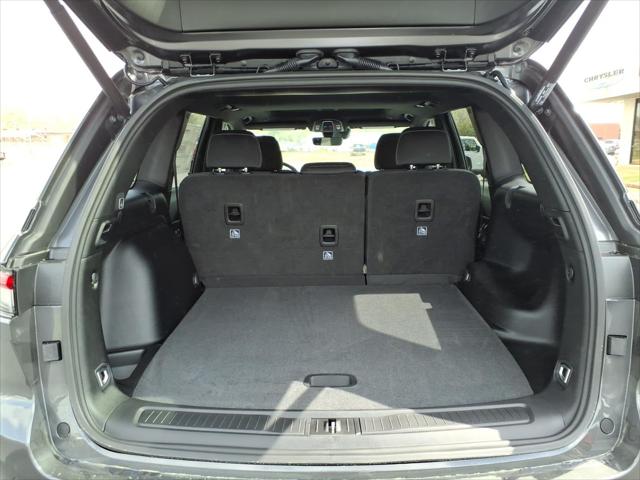 2026 Jeep Grand Cherokee Altitude 4x2