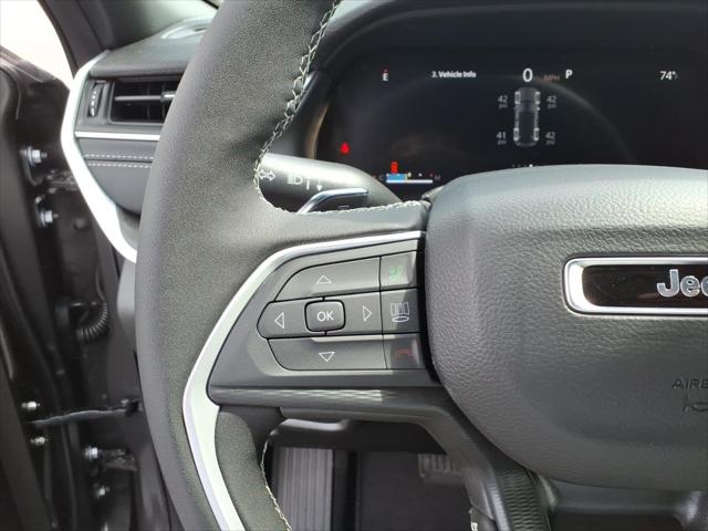 2026 Jeep Grand Cherokee Altitude 4x2