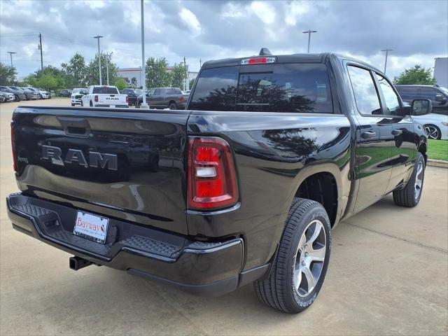 2026 RAM Ram 1500 RAM 1500 EXPRESS CREW CAB 4X2 57 BOX