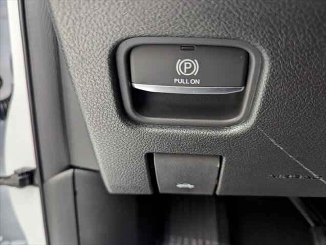 2026 Jeep Grand Cherokee Altitude 4x2