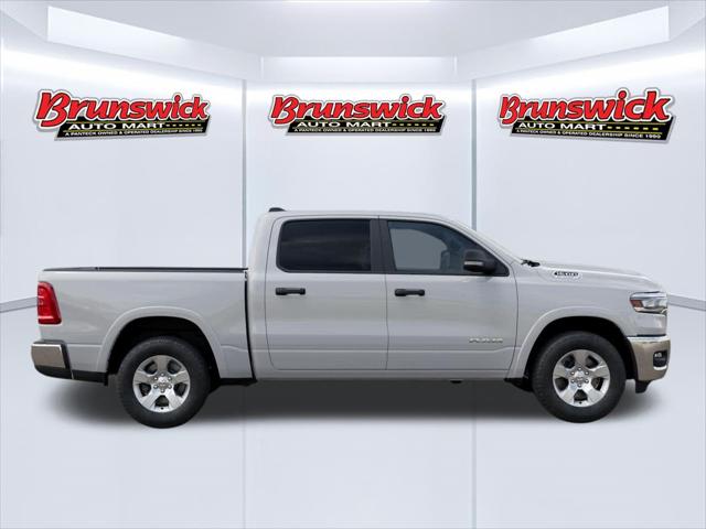2026 Ram 1500 Big Horn Crew Cab 4x4 57 Box