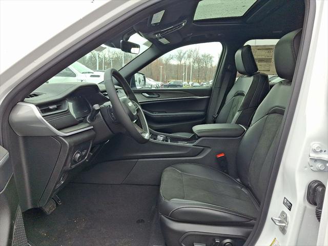 2026 Jeep Grand Cherokee Altitude 4x4