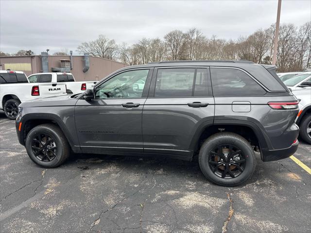 2026 Jeep Grand Cherokee GRAND CHEROKEE LAREDO ALTITUDE 4X4