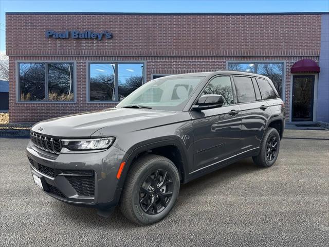 2026 Jeep Grand Cherokee GRAND CHEROKEE LAREDO ALTITUDE 4X4