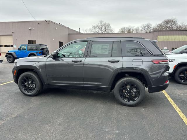 2026 Jeep Grand Cherokee GRAND CHEROKEE LAREDO ALTITUDE 4X4
