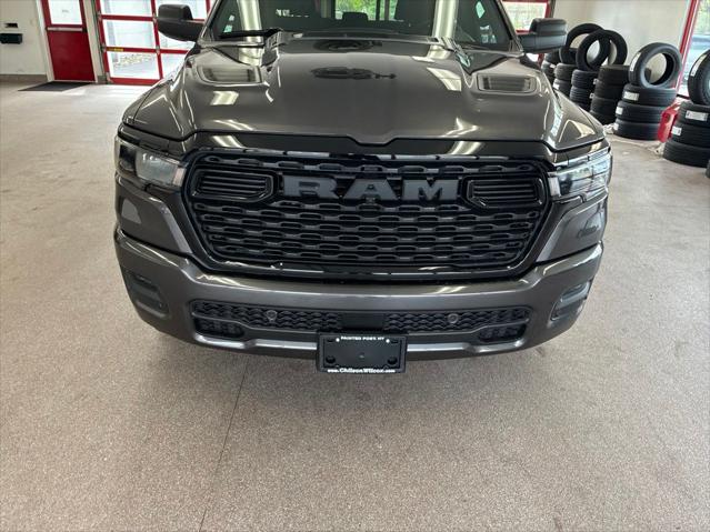 2026 Ram 1500 Express Crew Cab 4x4 5'7" Box