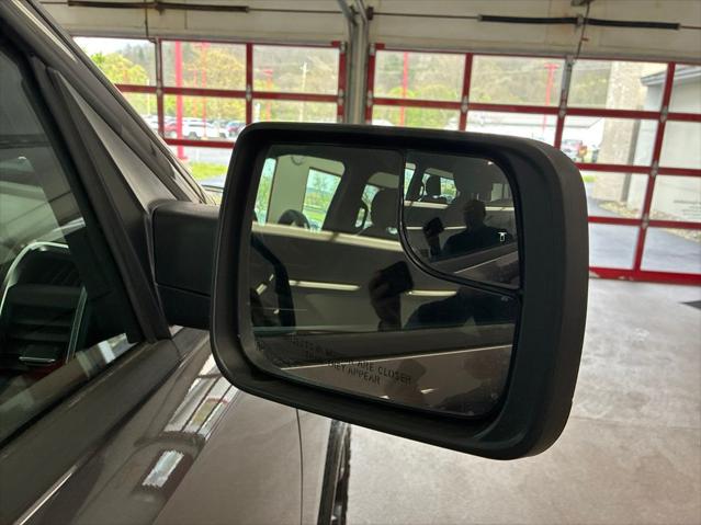 2026 Ram 1500 Express Crew Cab 4x4 5'7" Box