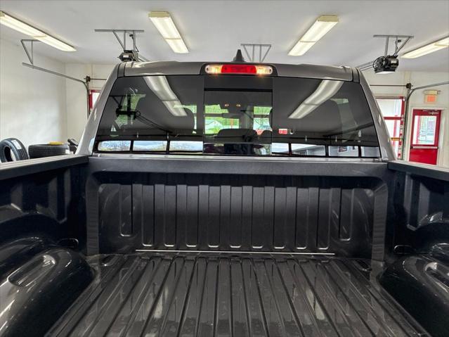 2026 Ram 1500 Express Crew Cab 4x4 5'7" Box