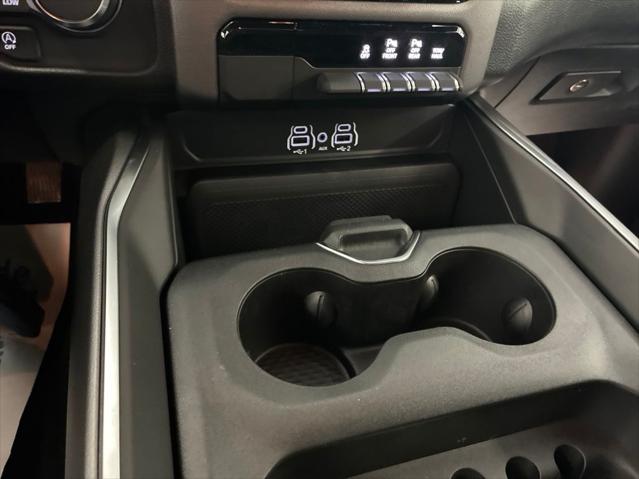 2026 Ram 1500 Express Crew Cab 4x4 5'7" Box