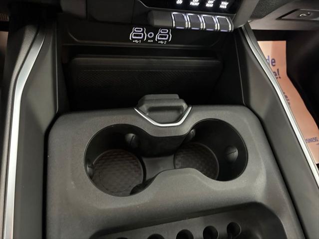 2026 Ram 1500 Express Crew Cab 4x4 5'7" Box