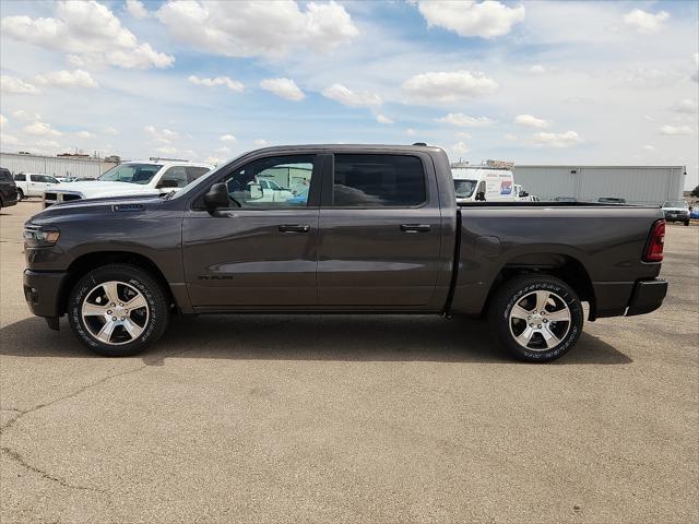 2026 RAM Ram 1500 RAM 1500 EXPRESS CREW CAB 4X2 57 BOX