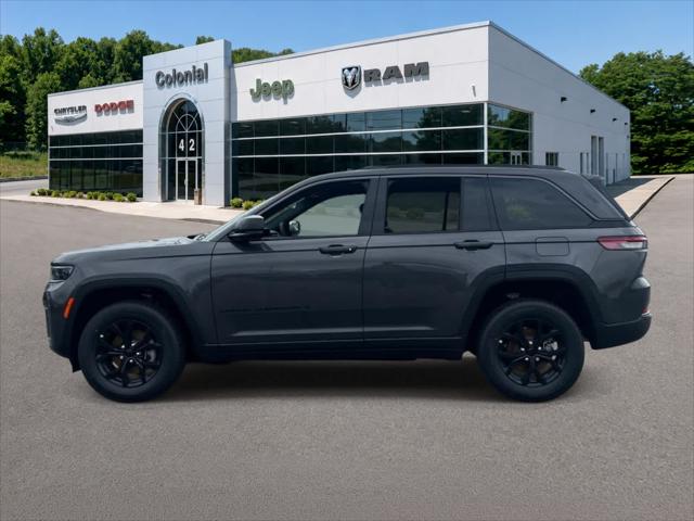 2026 Jeep Grand Cherokee GRAND CHEROKEE LAREDO ALTITUDE 4X4