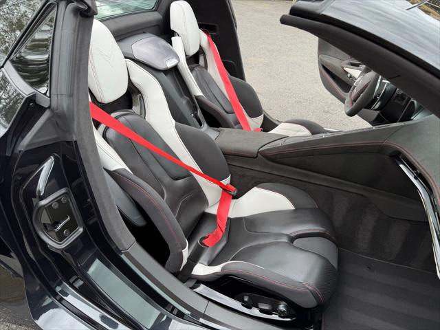 2023 Chevrolet Corvette Stingray RWD Convertible 3LT
